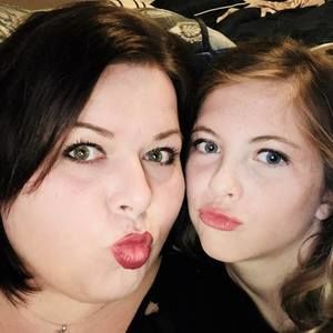 Meet your Posher, Renee